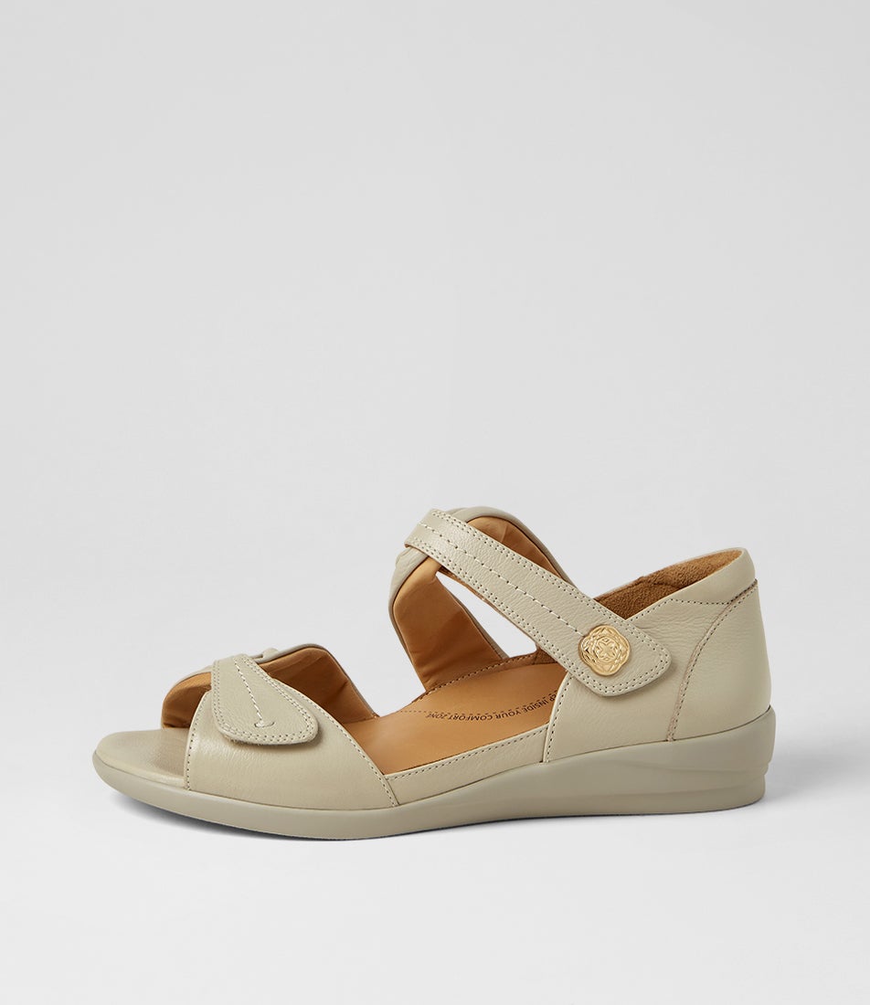 Doxie W Almond Leather Sandals