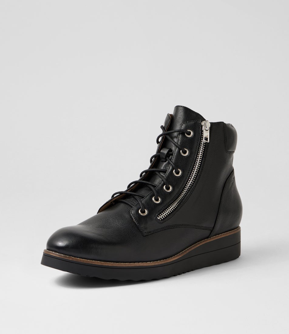 Ollege Black Leather Ankle Boots