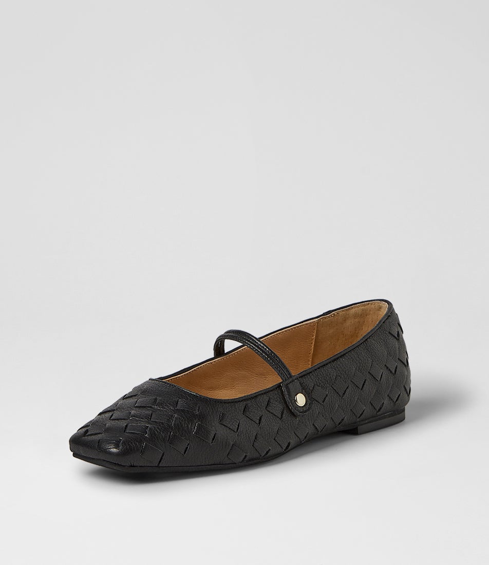 Zura Black Leather Flat Shoes