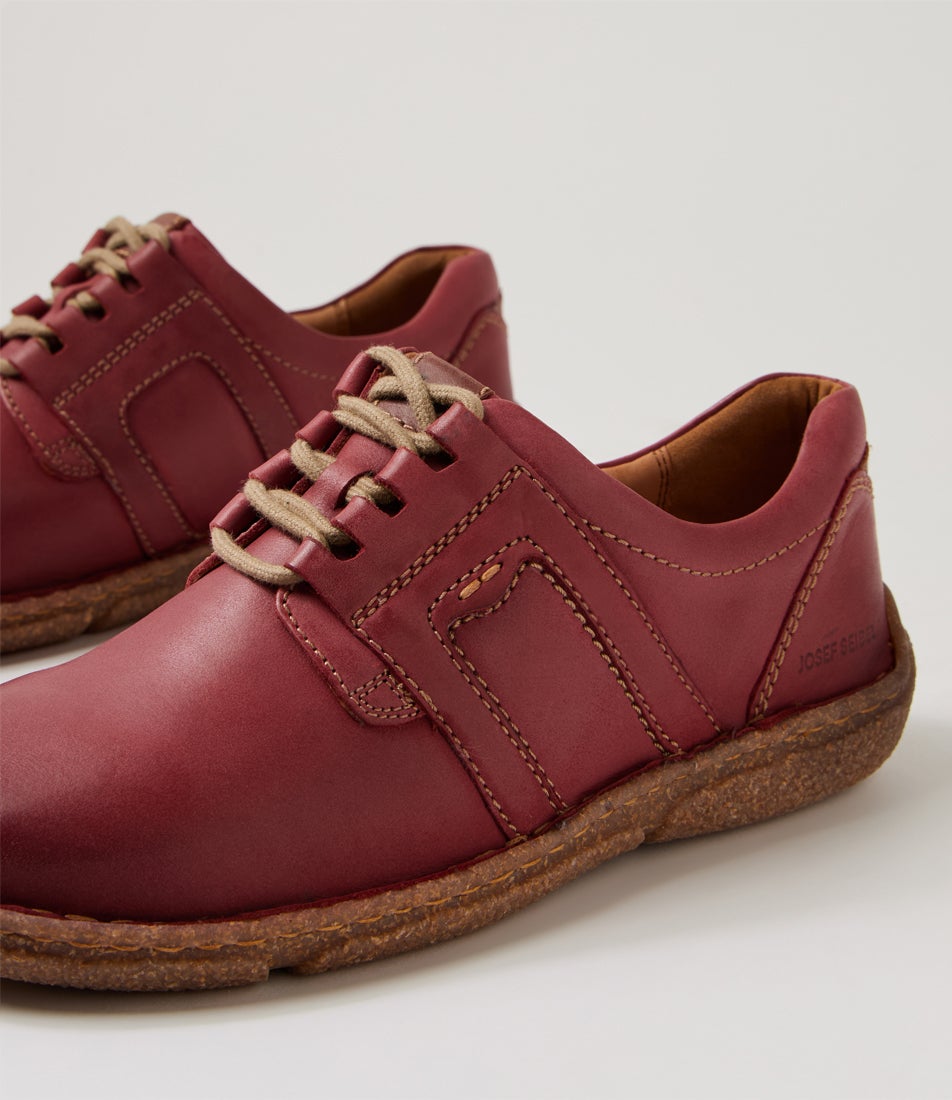 Neele 44 Bordeaux Leather Lace Up Flats