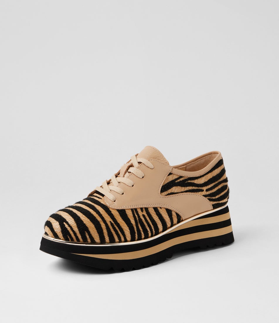 Endo Black Tan Zebra Camel Syn Raffia Leather Lace Up Flats