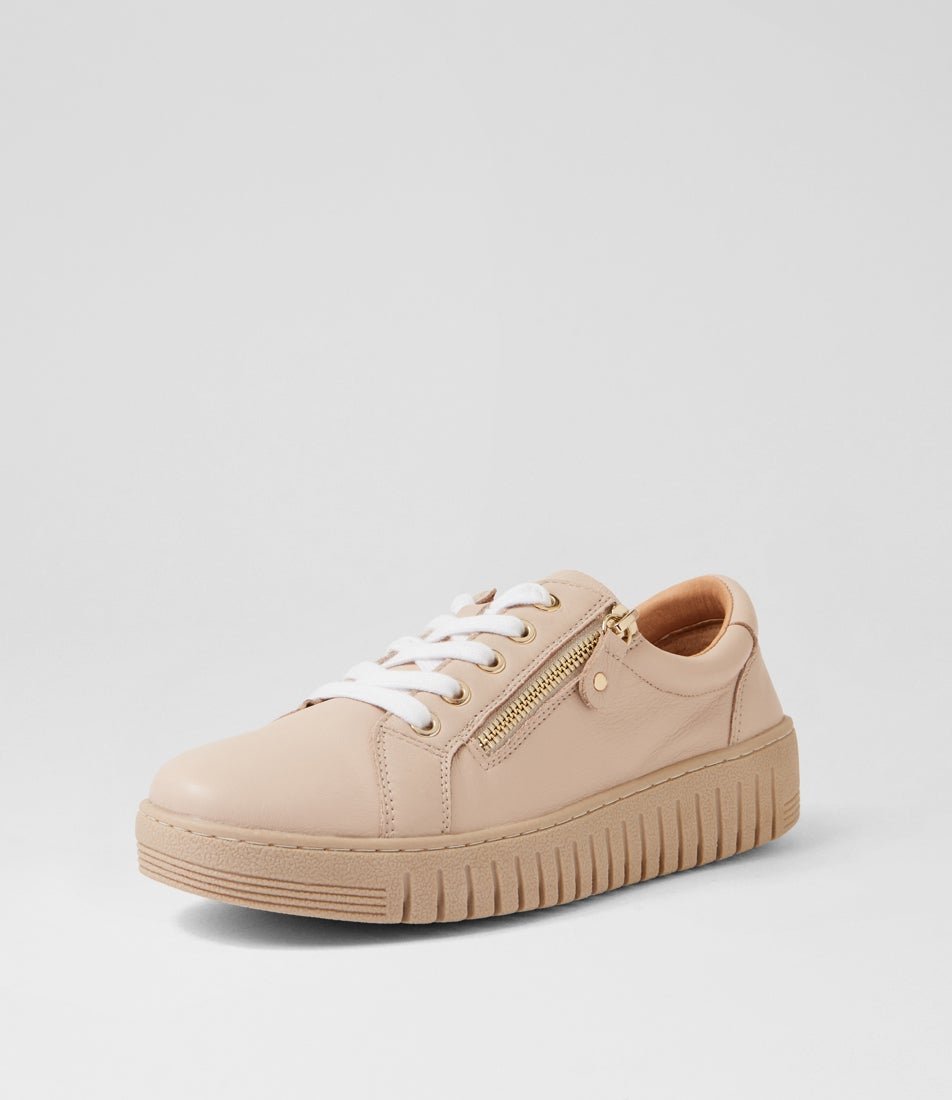 Harlis Nougat Leather Sneakers