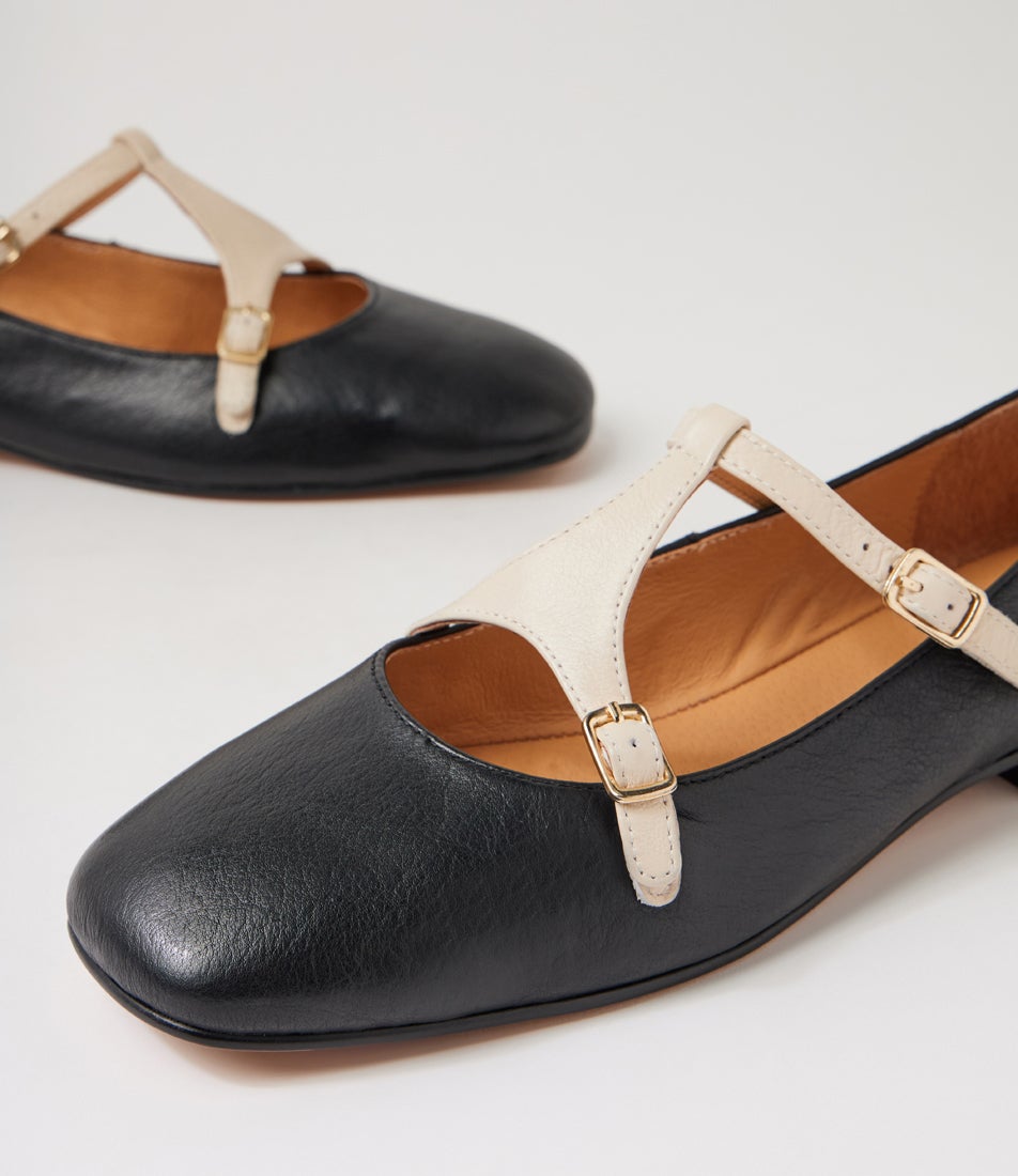 Perman Black Milk Leather Flat Shoes
