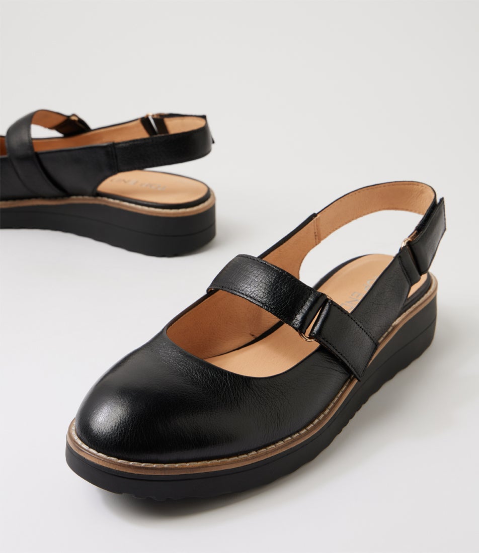 Olora Black Leather Mary Janes