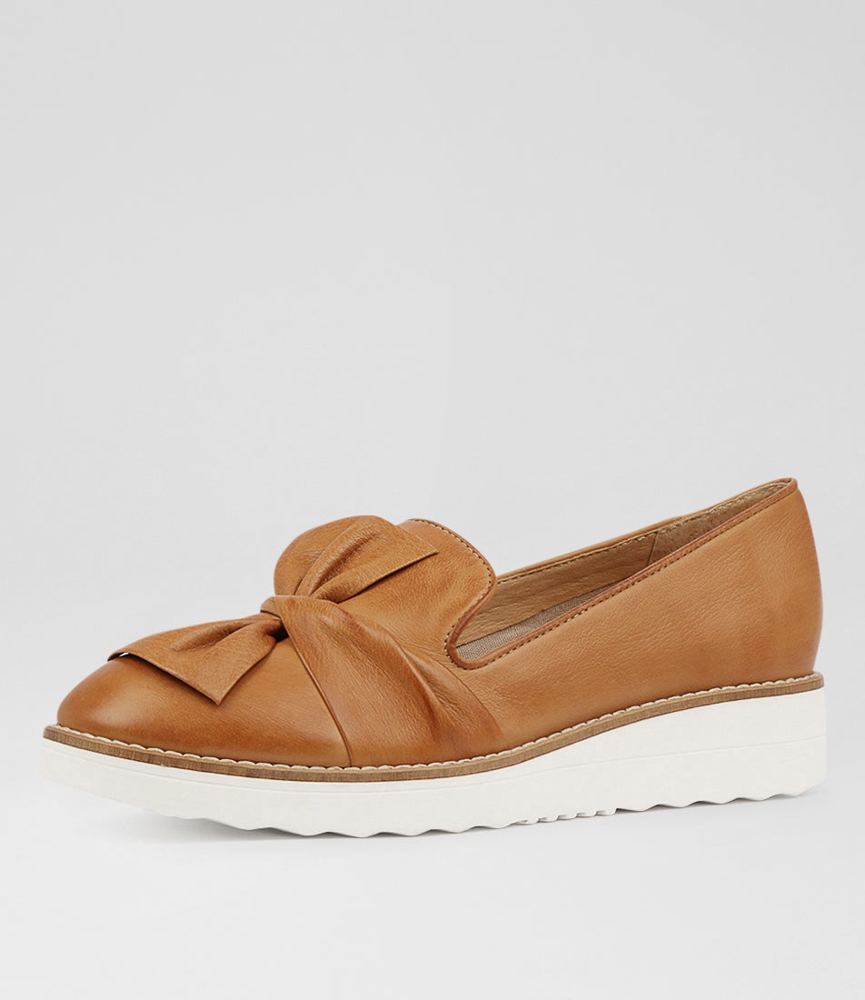 Opitto Dark Tan Leather Flat Shoes