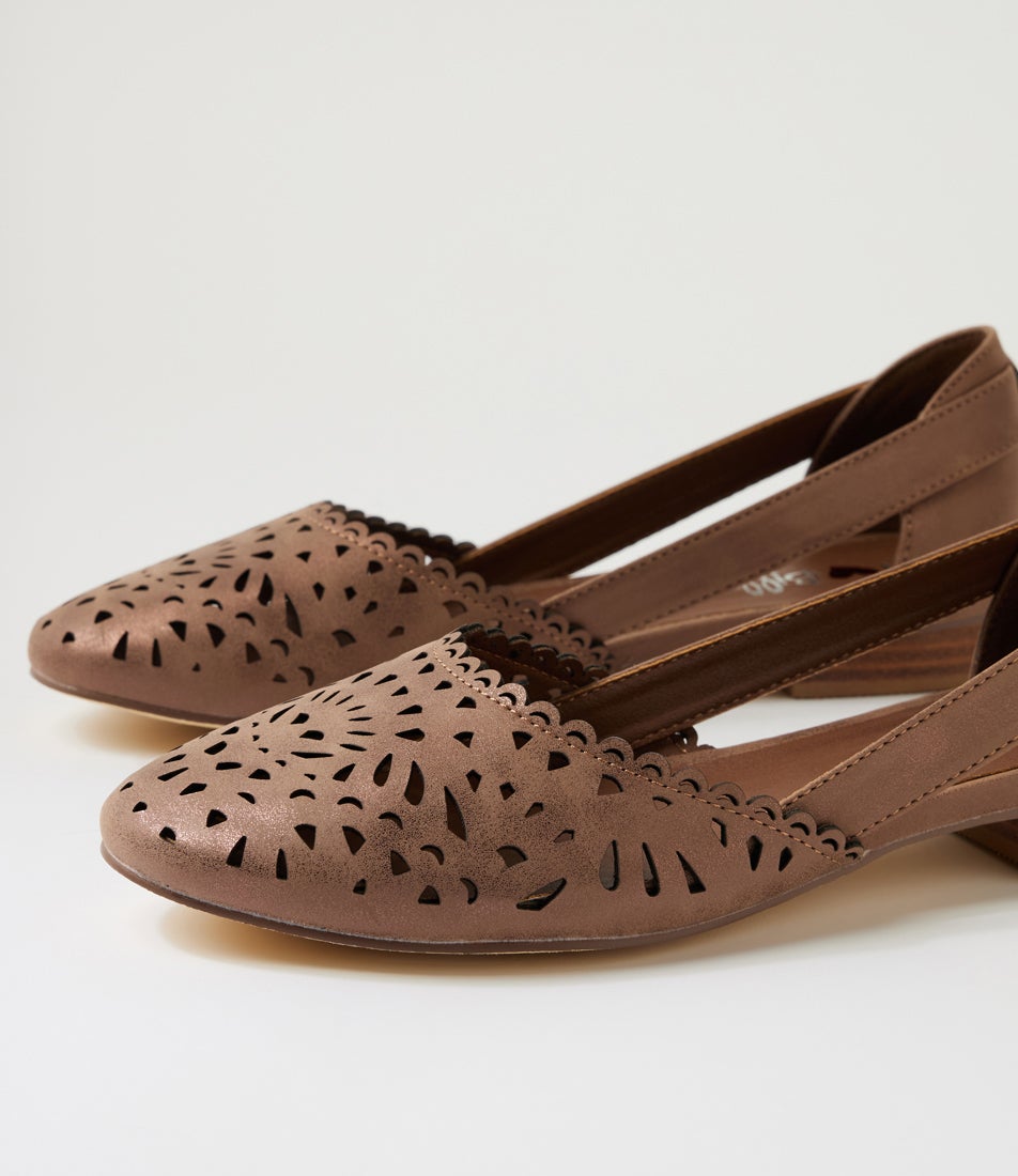 Alkoxy Choc Dust Flat Shoes