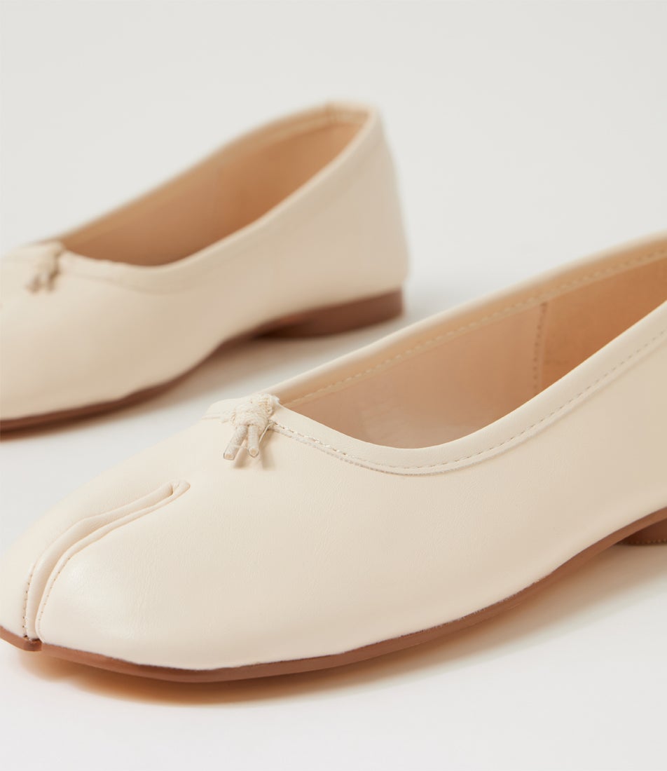 Charlie 2 Bone Ballet Flats