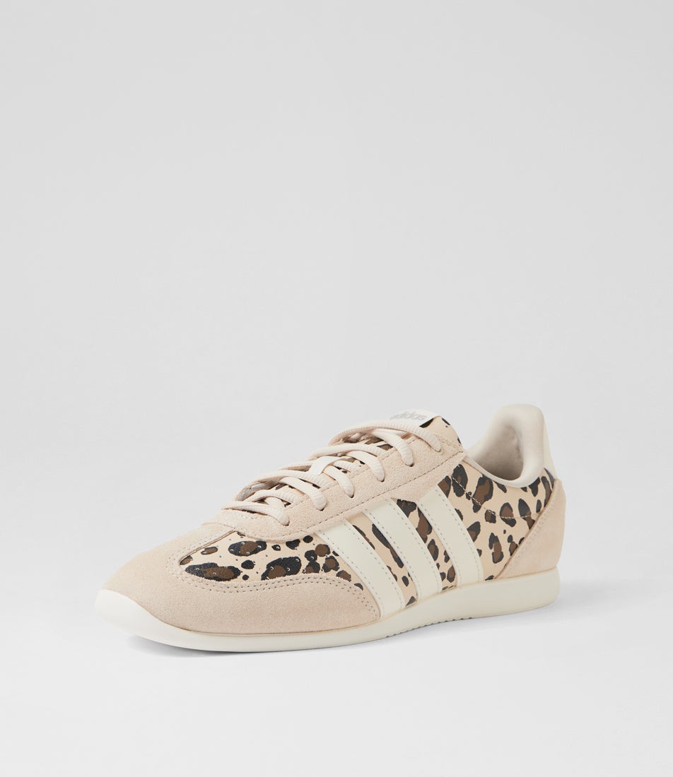 Barreda Lo W Crystal Linen Off White Black Fabric Sneakers