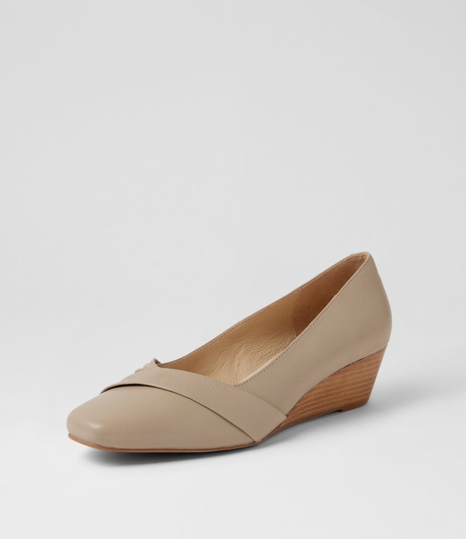 Savers Stone Leather Heels