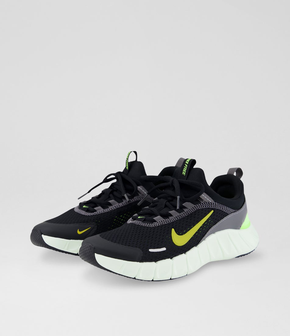 Free Ride Youth Black Saffron Fabric Sneakers