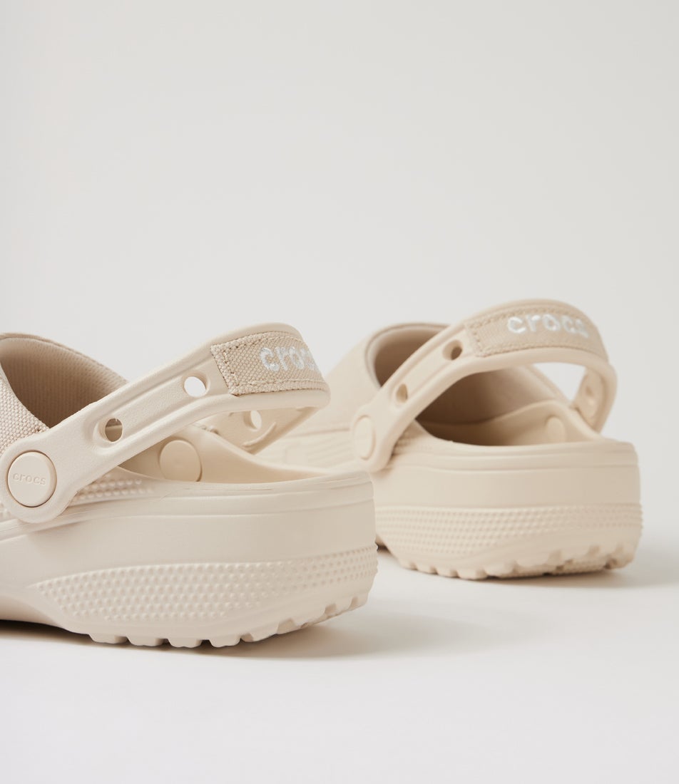 Classic Crafted W Stucco Canvas Flat Shoes