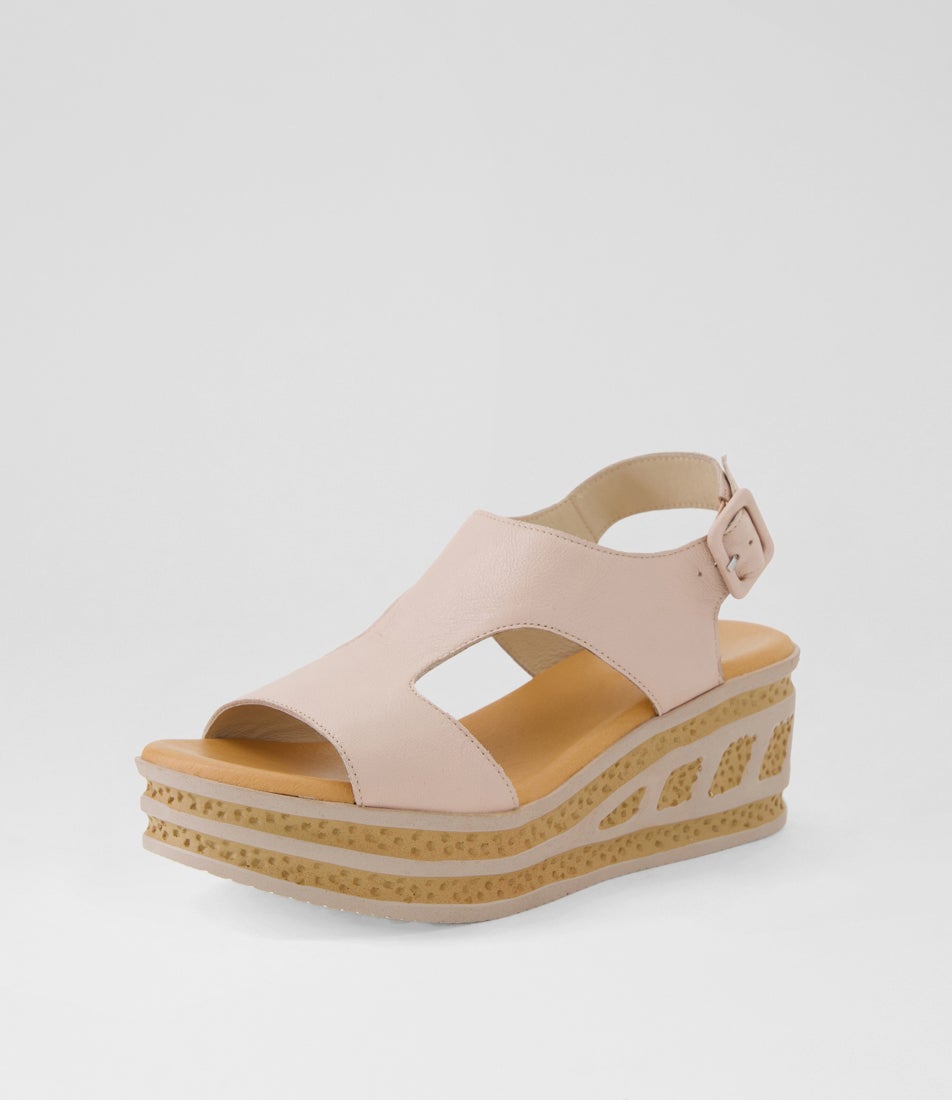 Qeleigh Nude Leather Sandals