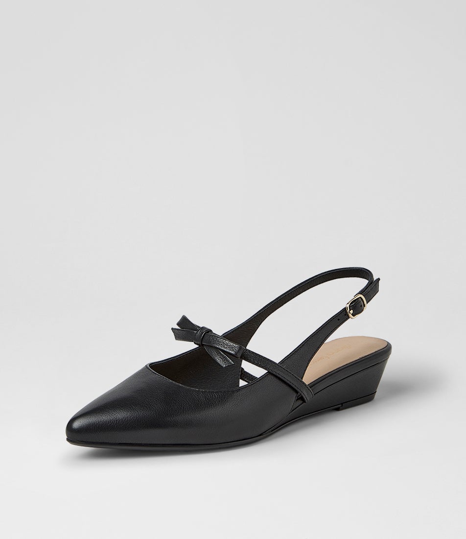 Pasmae Black Leather Heels