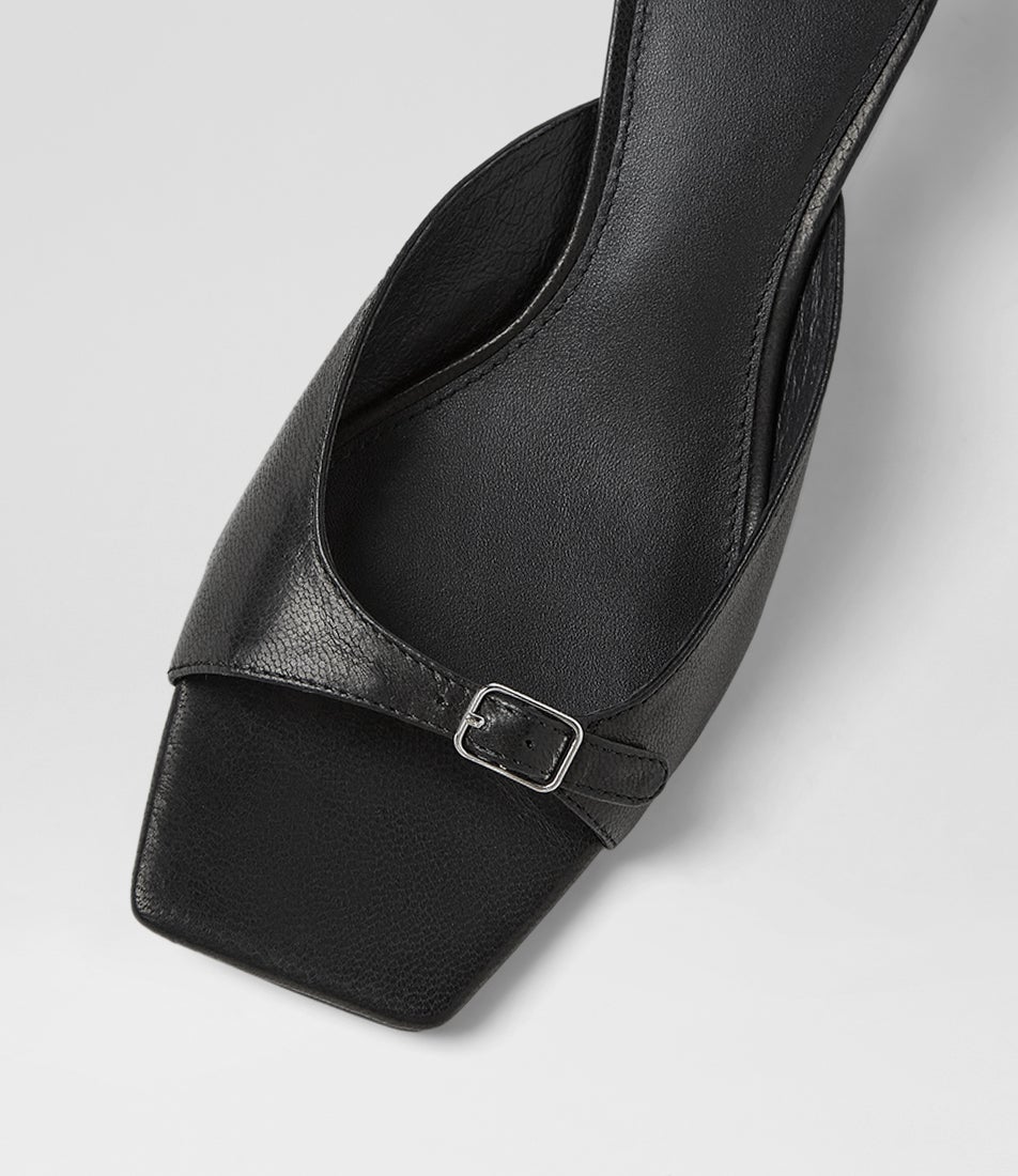 Tendeer Black Vintage Leather Sandals