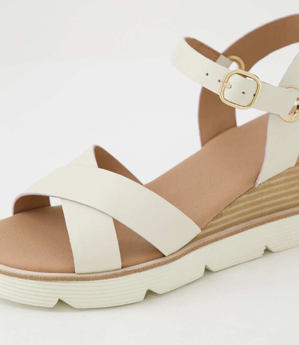 Sirrah Off White Natural Veneer Leather Sandals