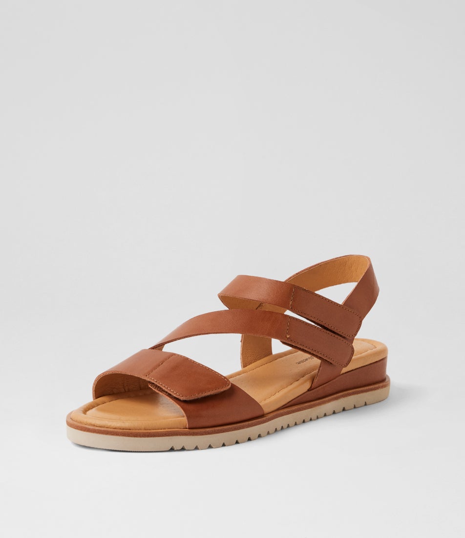 Fallie Chestnut Almond Leather Sandals