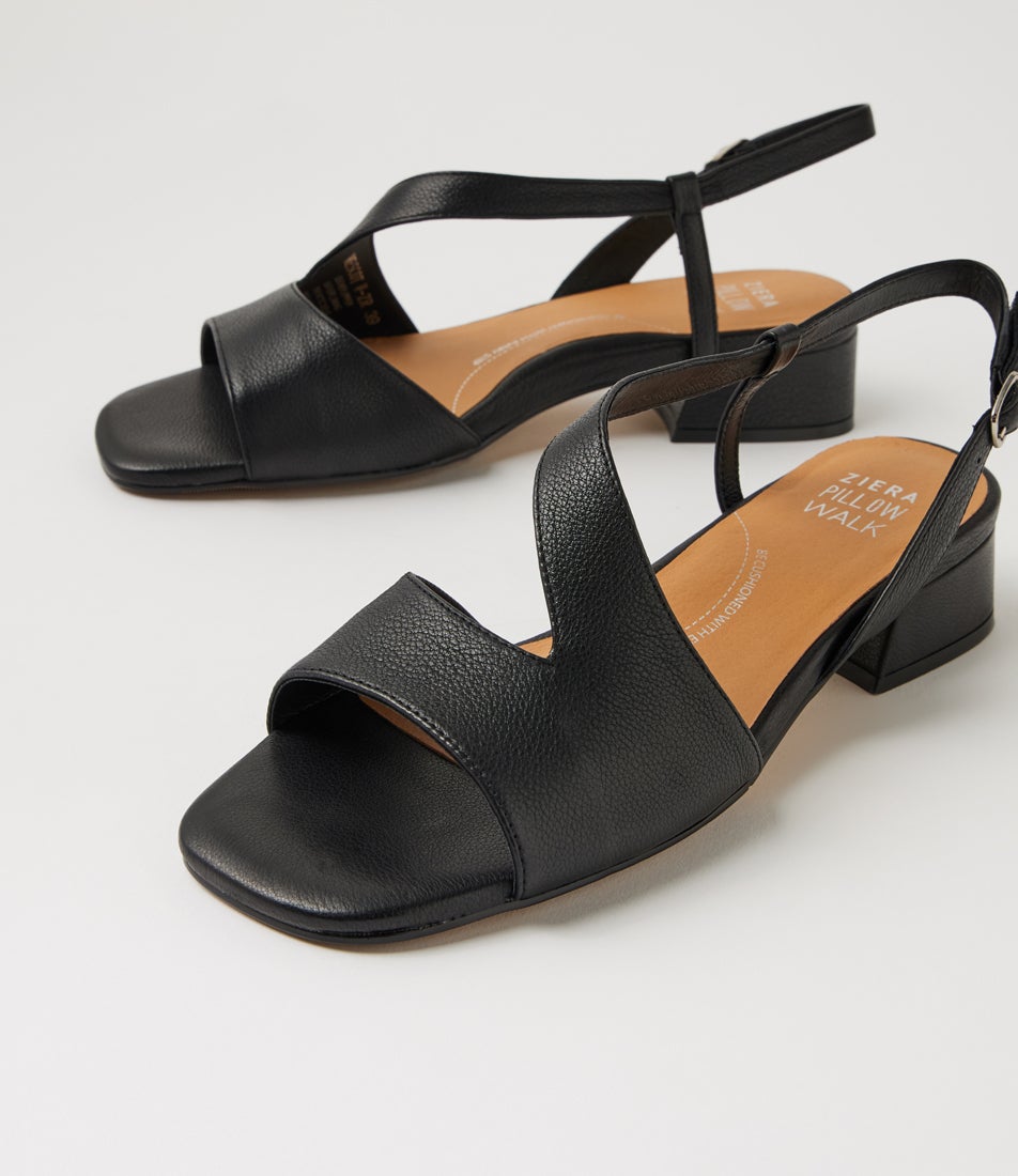 Mescot W Black Leather Sandals