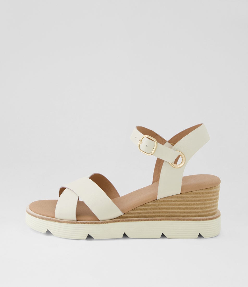 Sirrah Off White Natural Veneer Leather Sandals