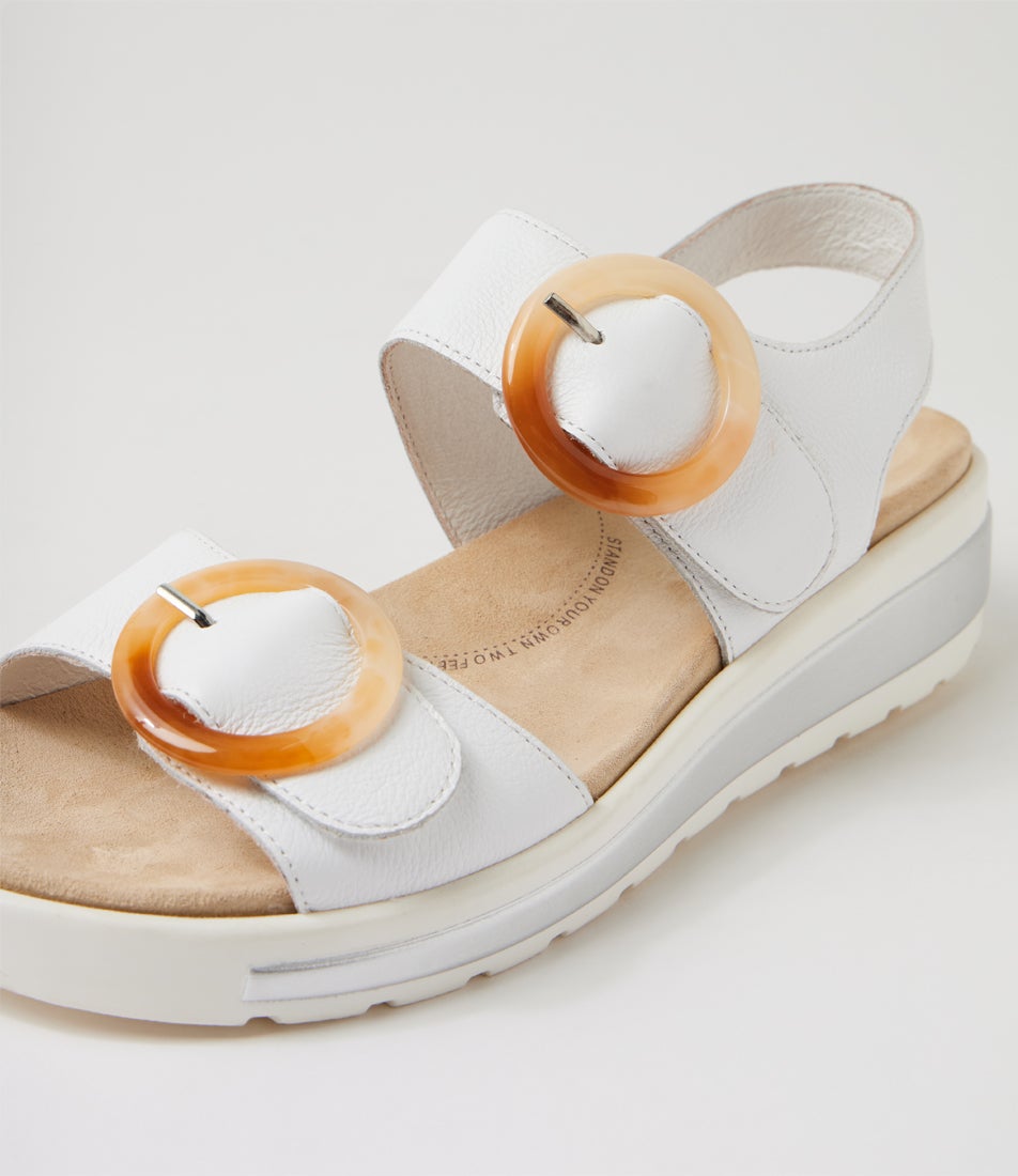 Gathas W White Leather Sandals