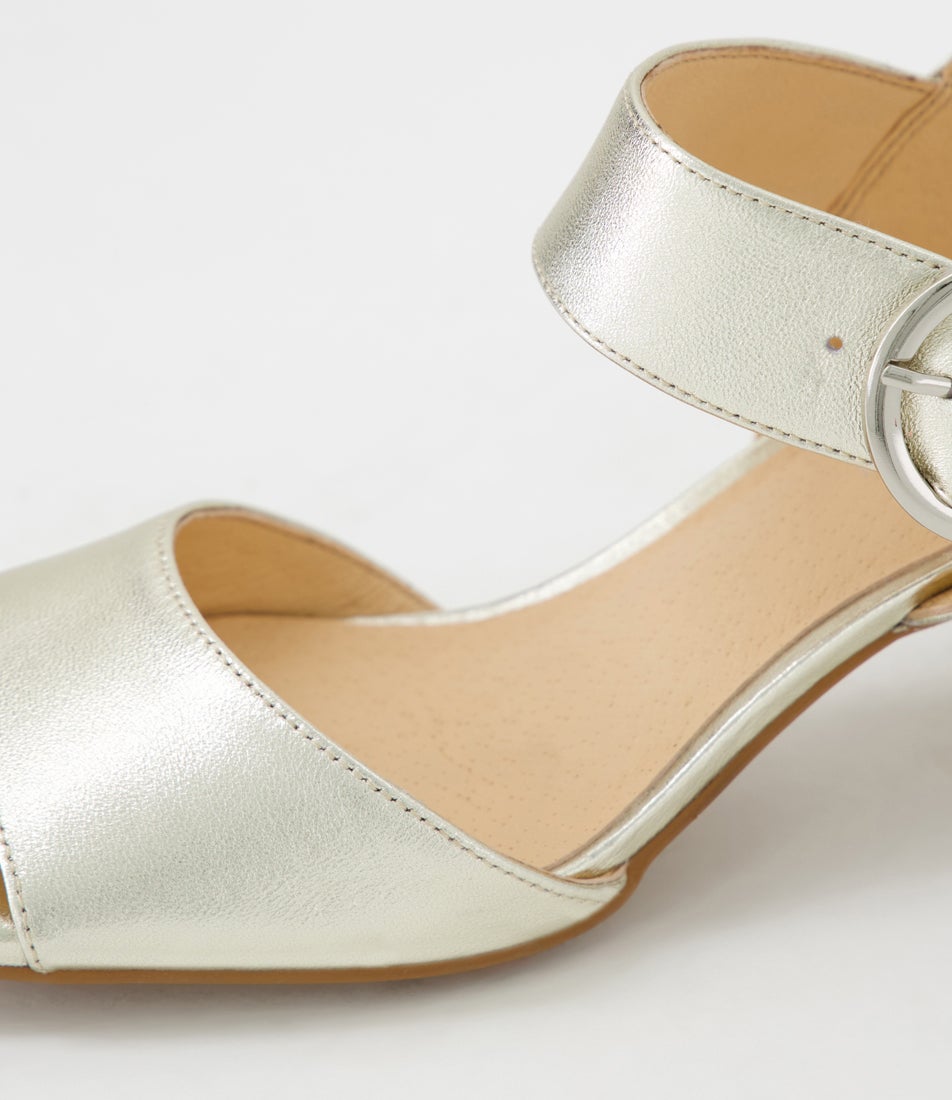 Uppy Platino Leather Sandals