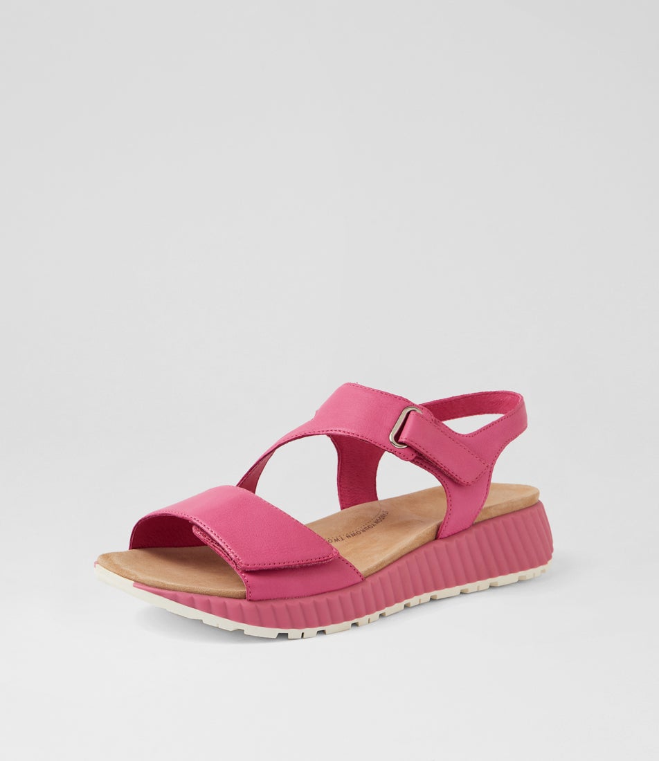 Lanne W Fuchsia Leather Sandals