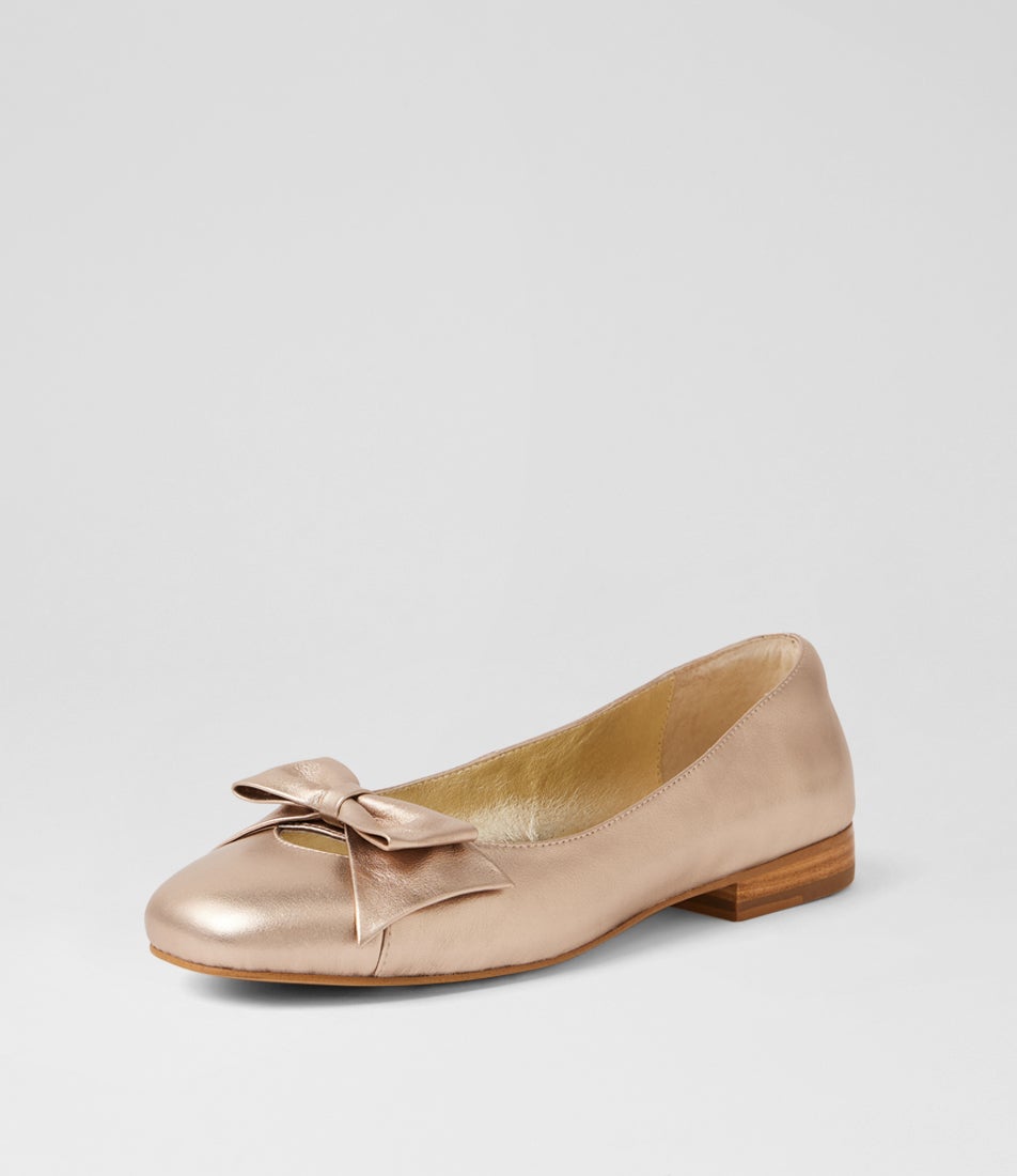 Debbine W Champagne Leather Ballet Flats
