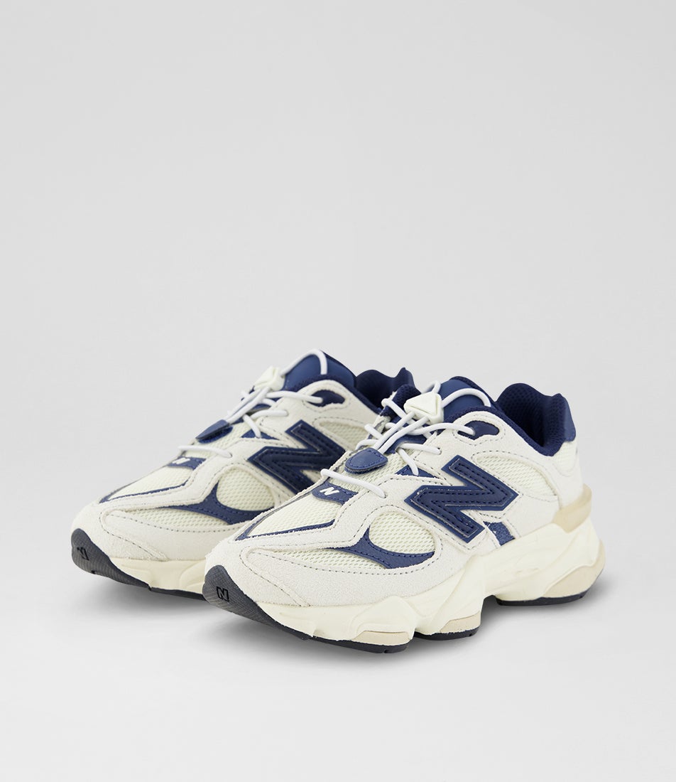 9060 Junior Navy Linen Suede Sneakers
