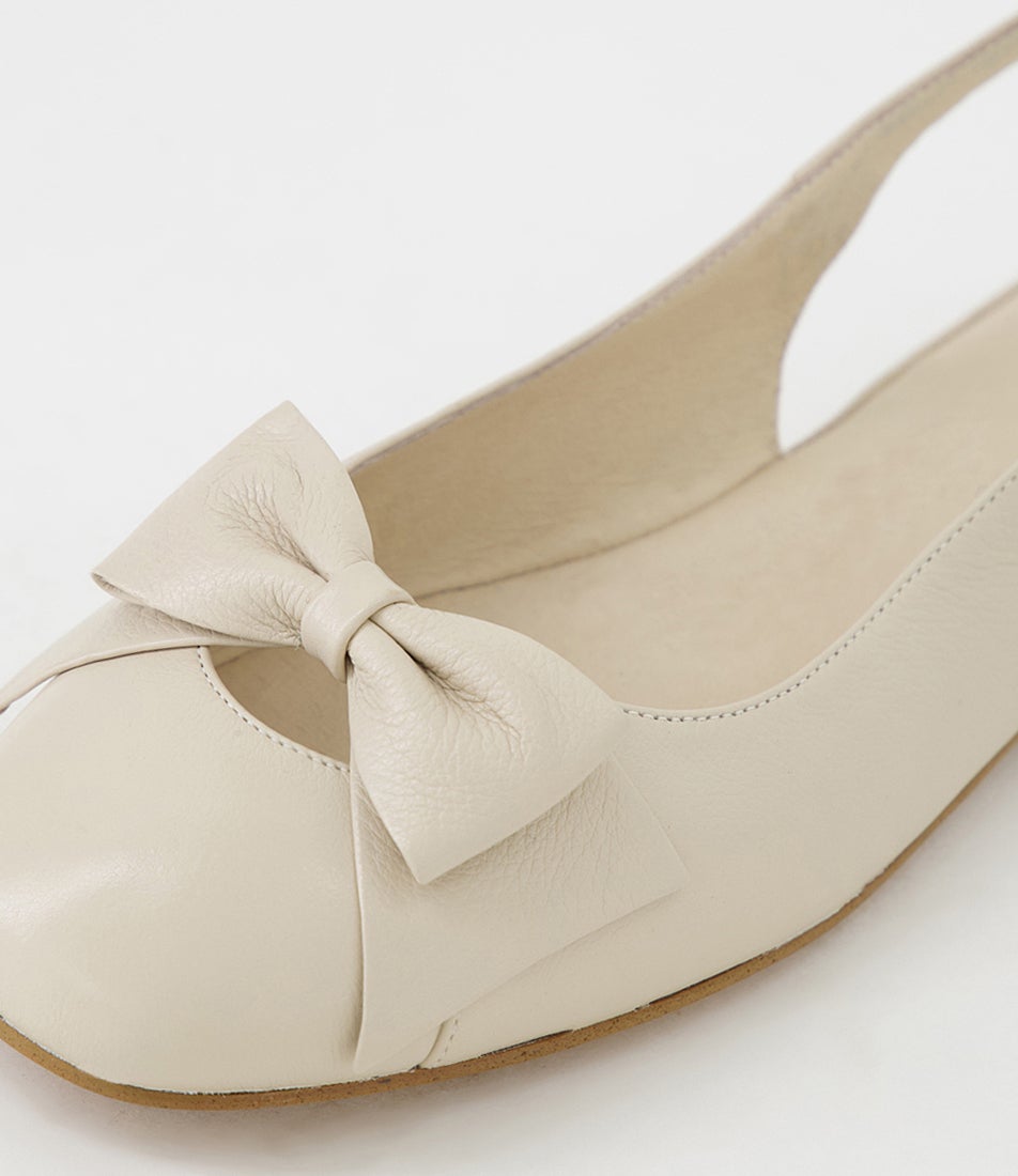 Deloe W Vanilla Leather Slingbacks Deloe W Vanilla Leather Slingbacks