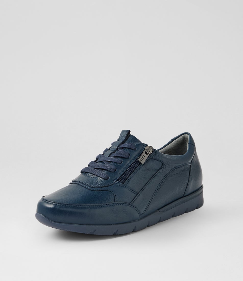Jibbie Xw Navy Leather Sneakers