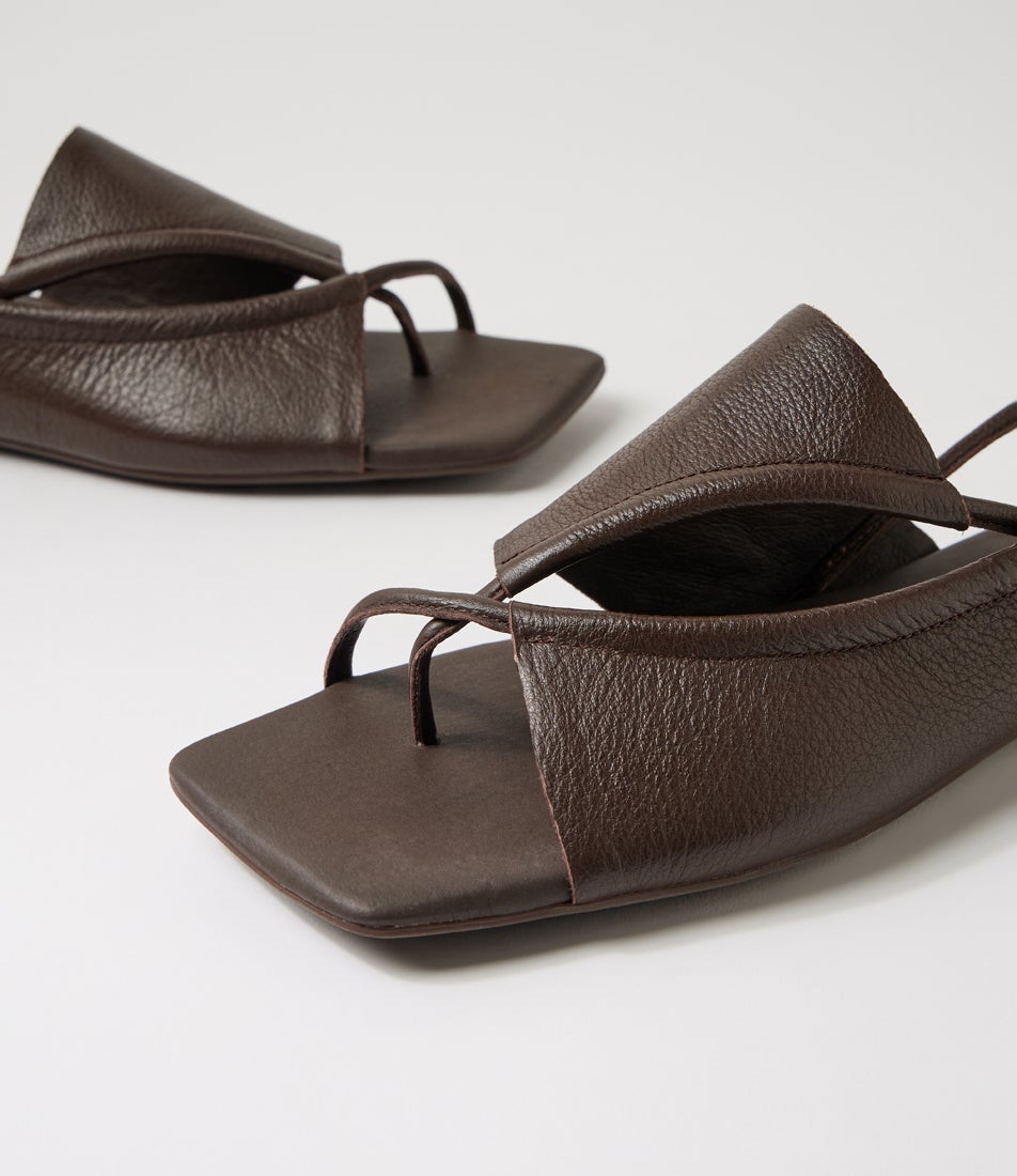 Egain Choc Leather Sandals