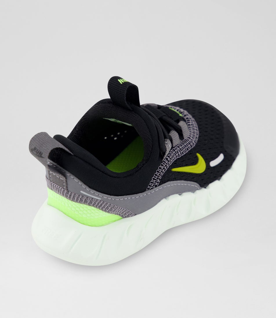 Free Ride Toddler Black Saffron Fabric Sneakers