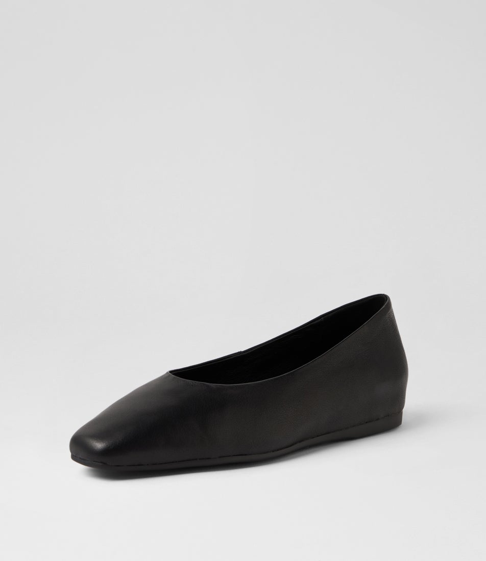 Karter Black Leather Flat Shoes
