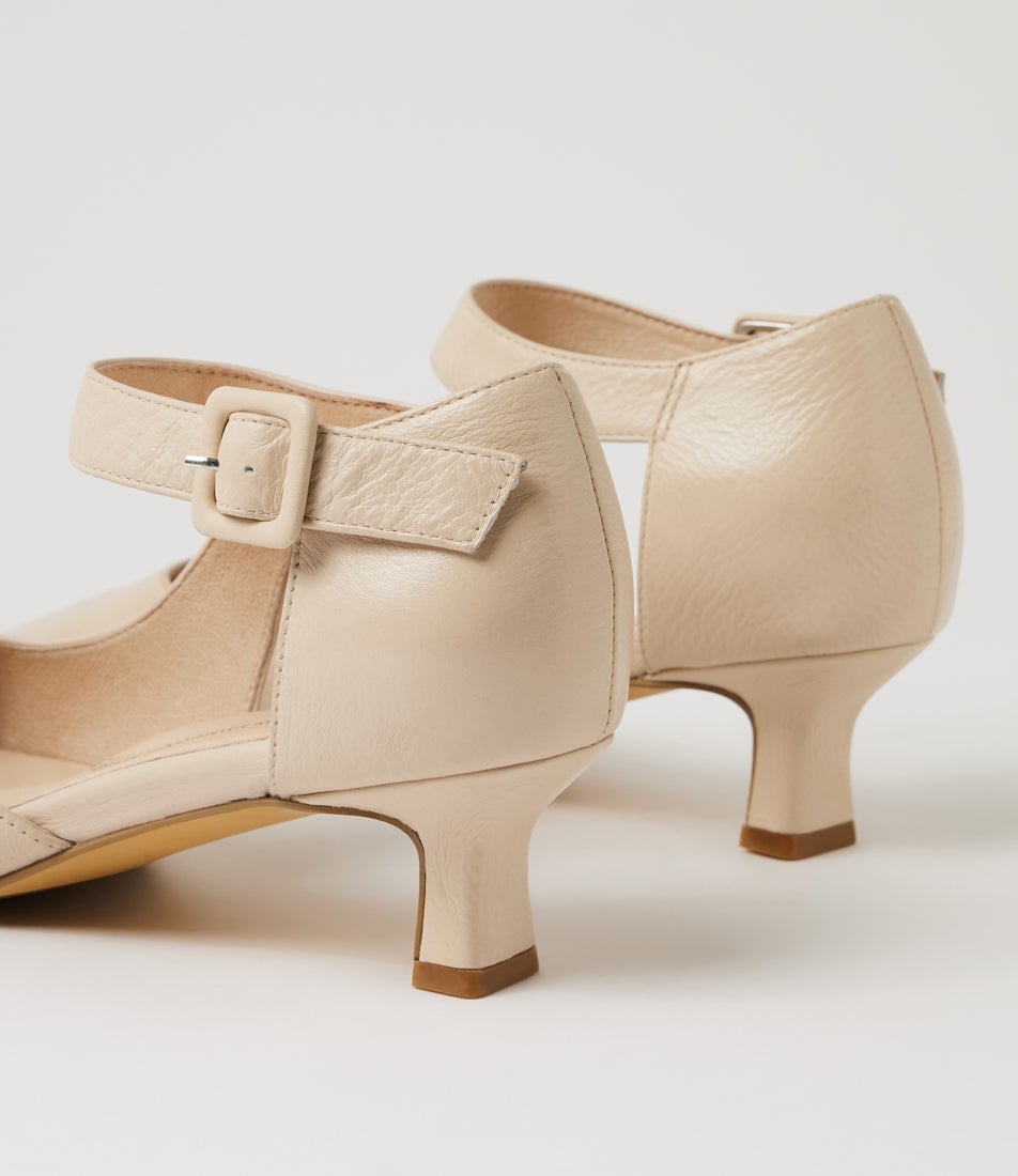 Okies Xw Milk Leather Heels