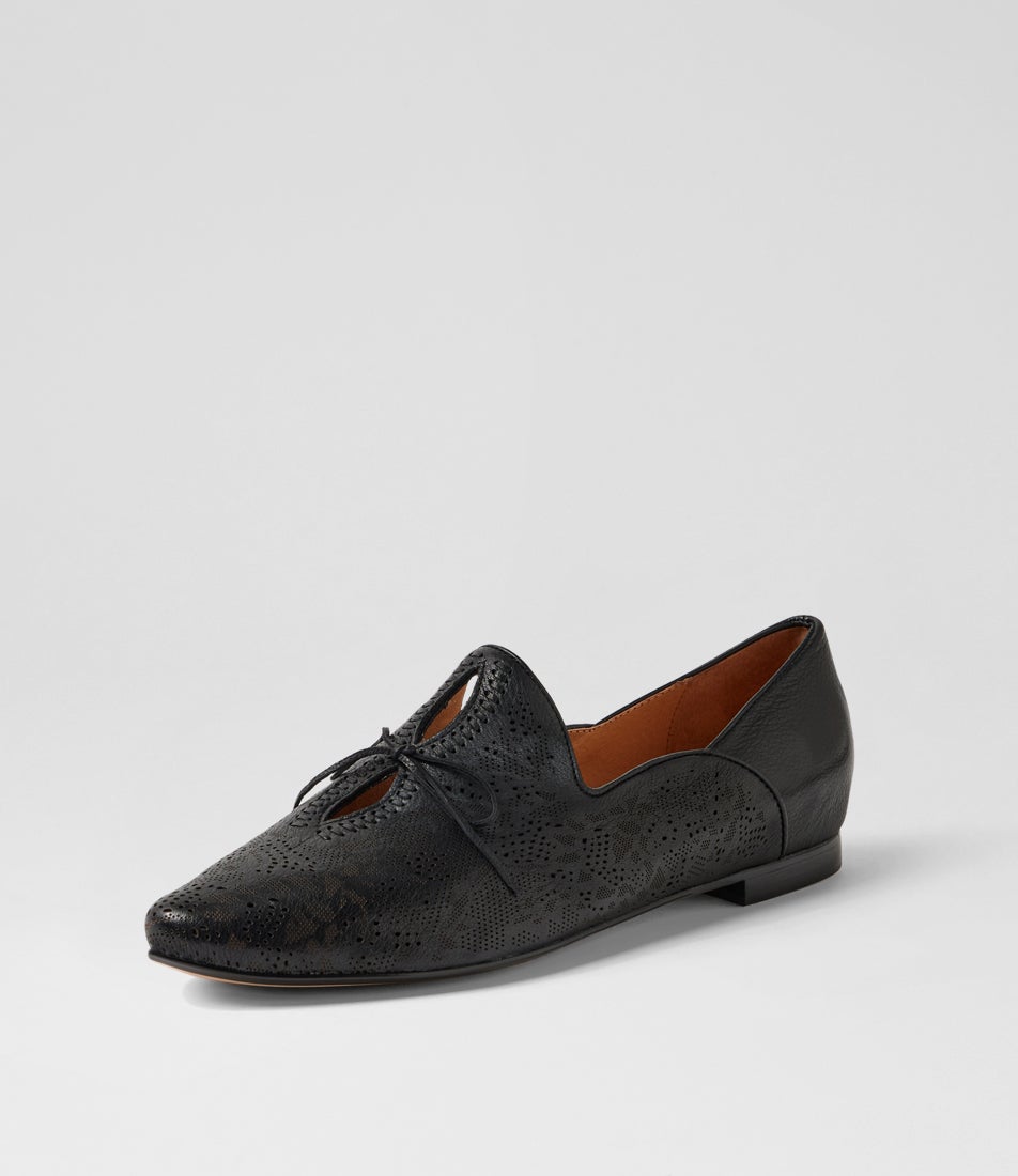 Simmona Black Leather Loafers