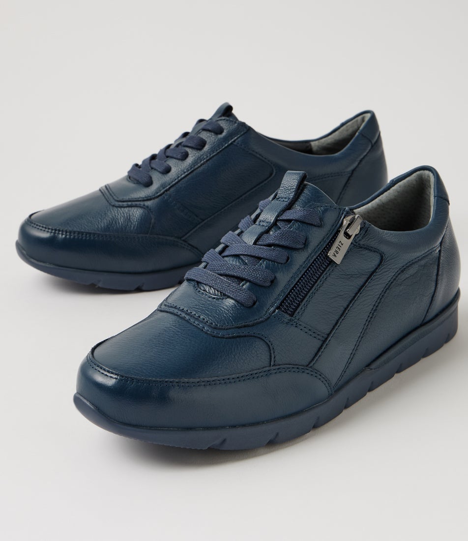 Jibbie Xw Navy Leather Sneakers
