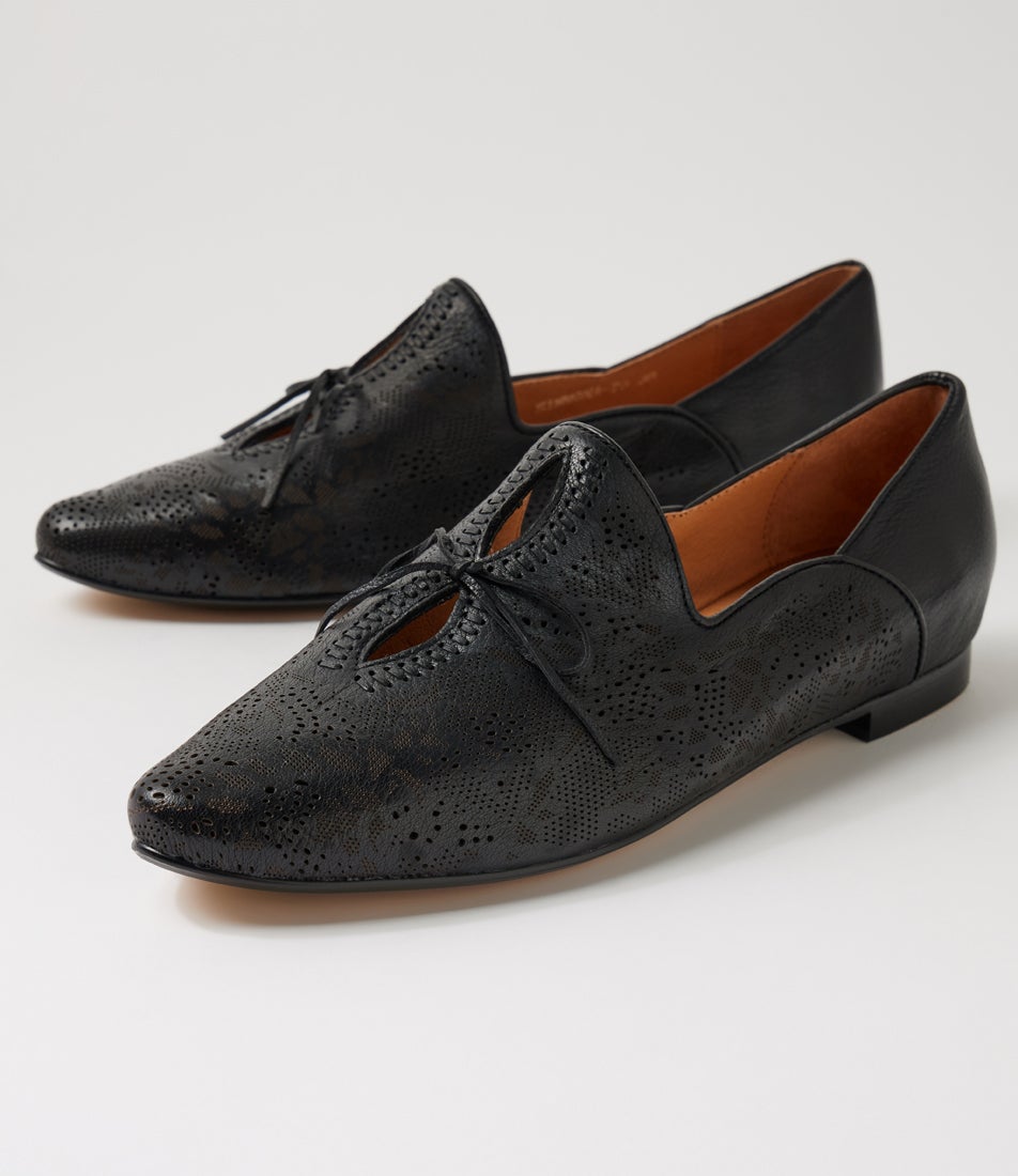 Simmona Black Leather Loafers