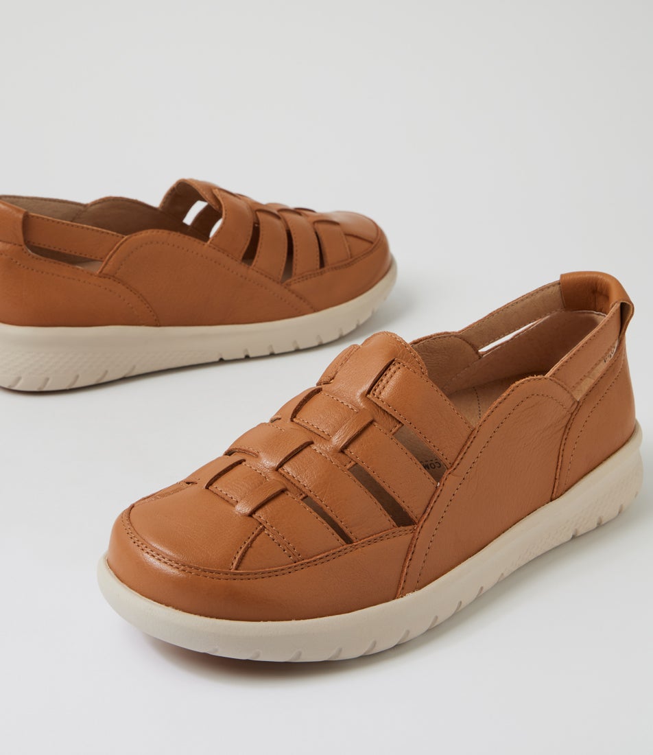 Salma Xw Dark Tan Leather Flat Shoes