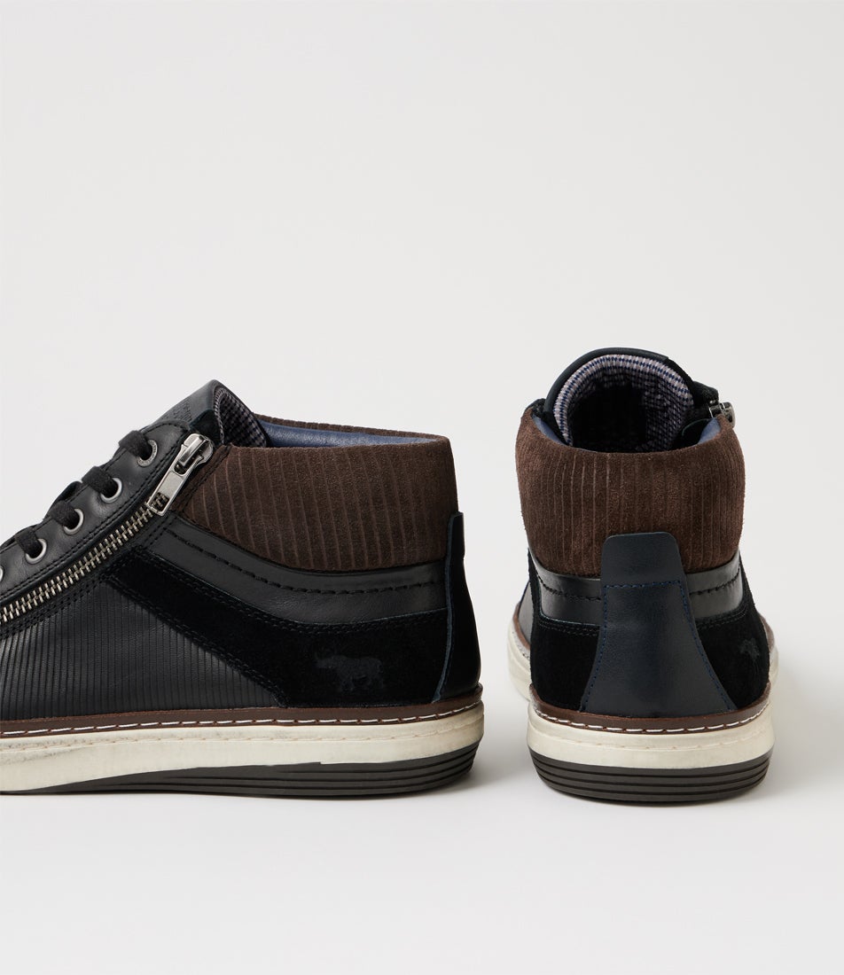Willow Black Leather Sneakers