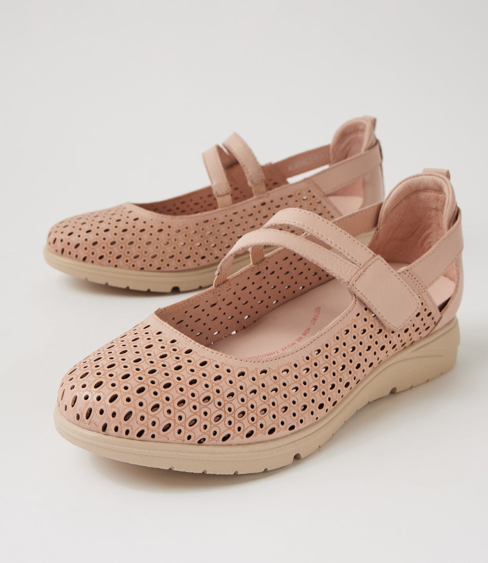 Norwalk Rose Leather Mary Janes