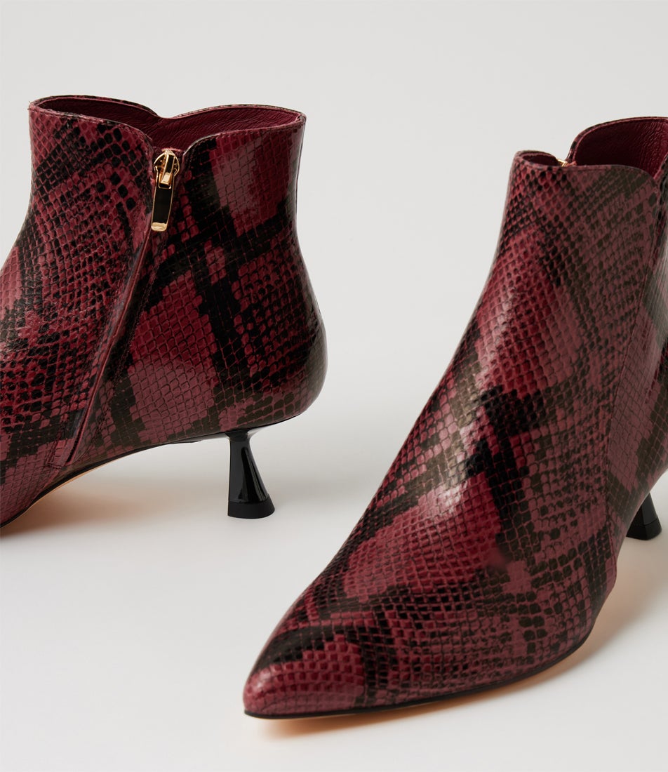 Varba Wine Leather Ankle Boots