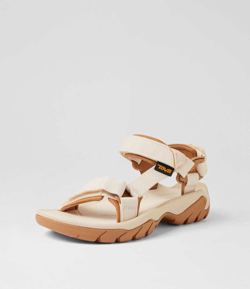 W Terra Fi 5 Universal Coconut Fabric Sandals