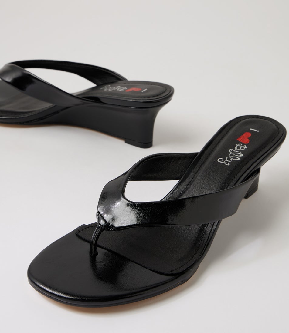 Narline Black Glaze Wedges