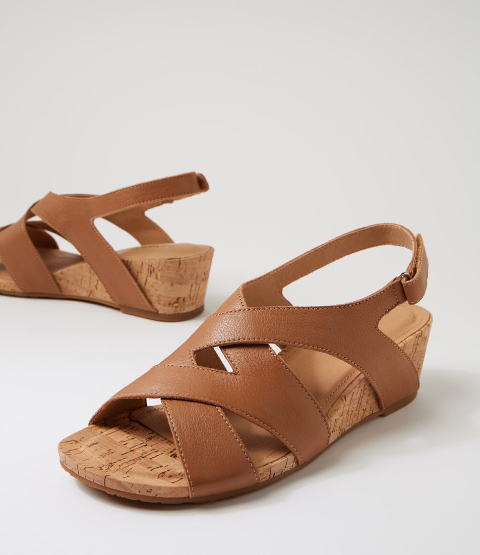 Sars Dark Tan Cork Leather Sandals Sars Dark Tan Cork Leather Sandals
