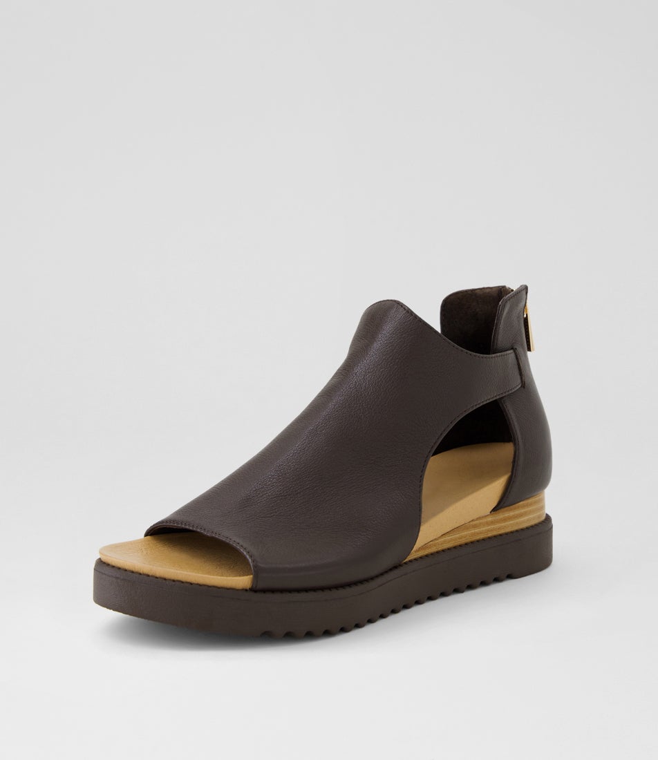 Ambatto Choc Leather Sandals