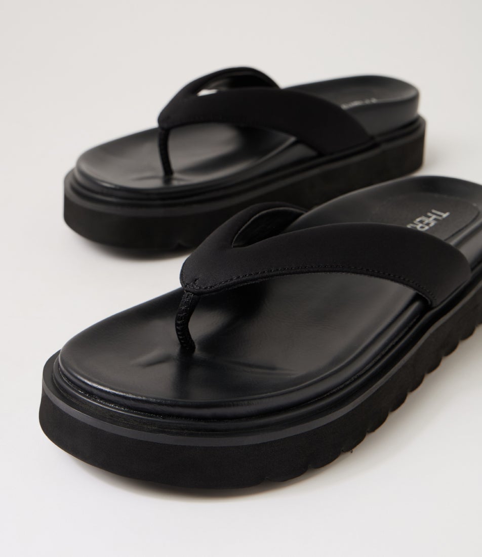Vacay Black Lycra Smooth Thongs