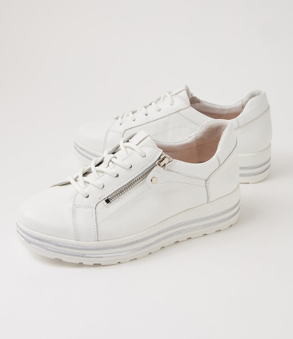 Vamra Xf White Leather Sneakers