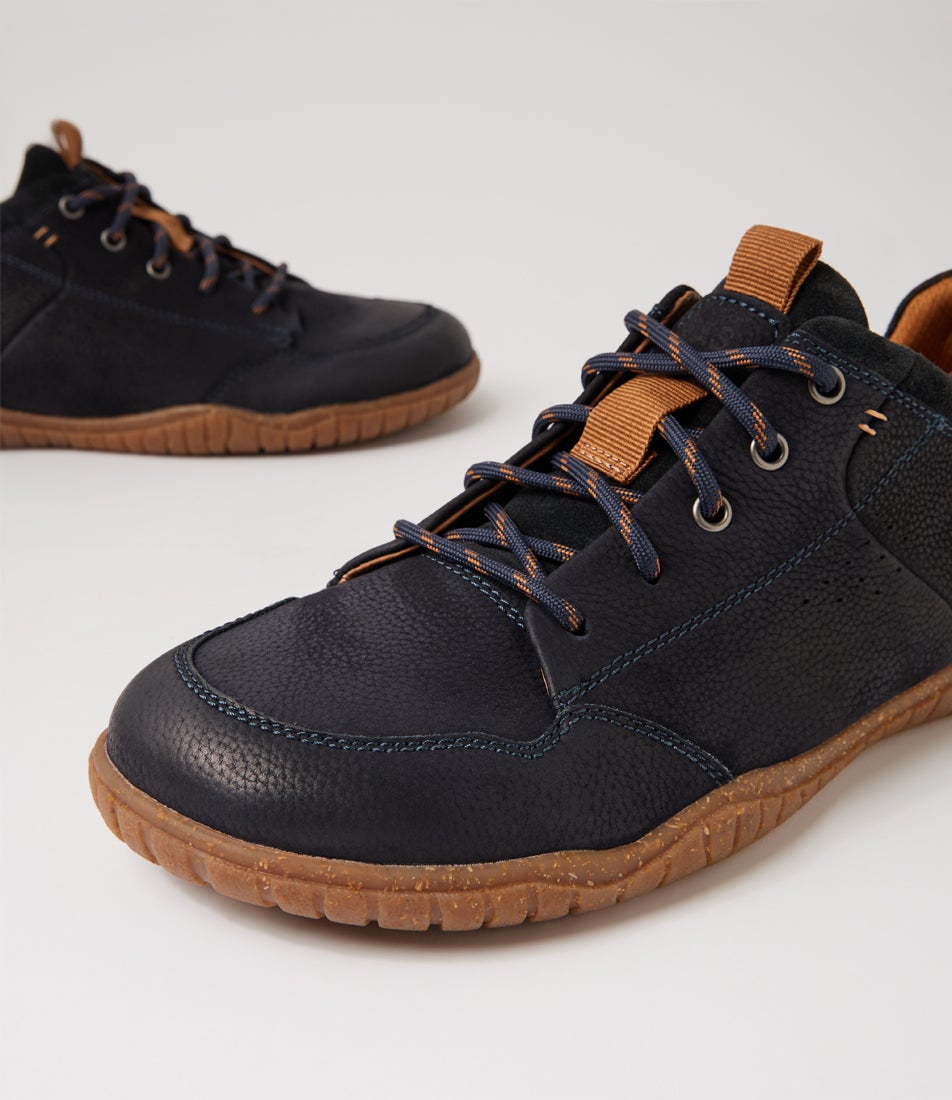 Wallace 02 Ocean Leather Lace Up Sneakers