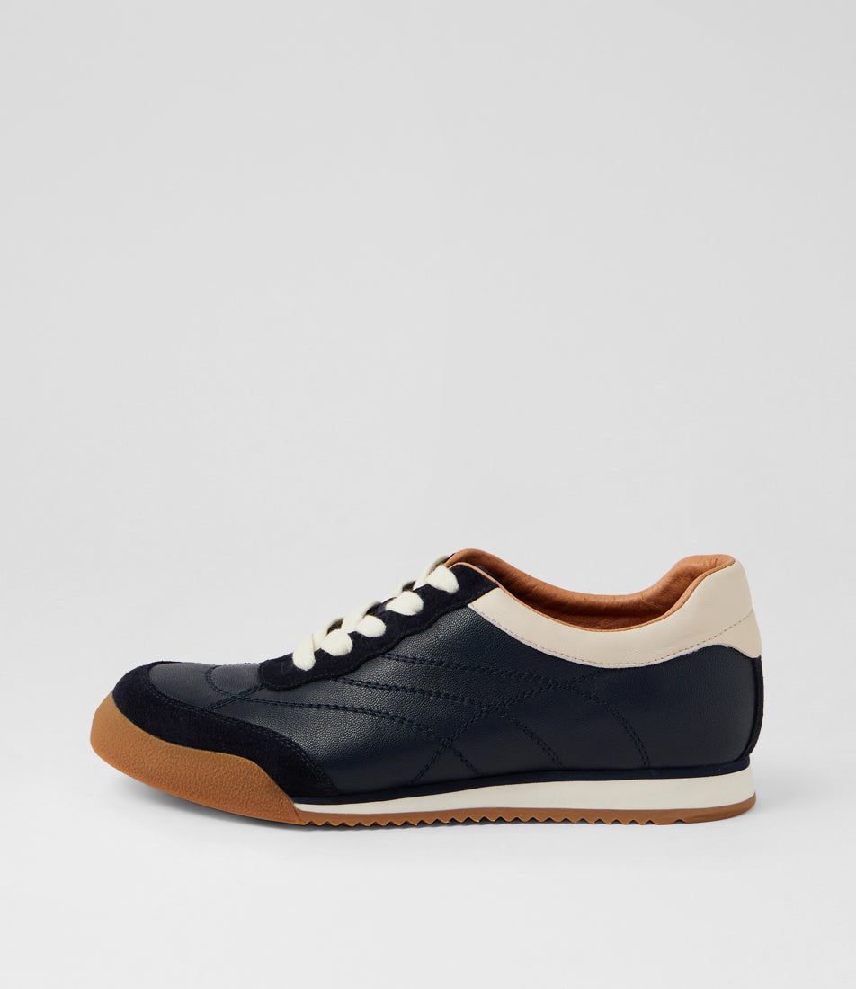 Flinches Xw Navy Vanilla Leather Sneakers