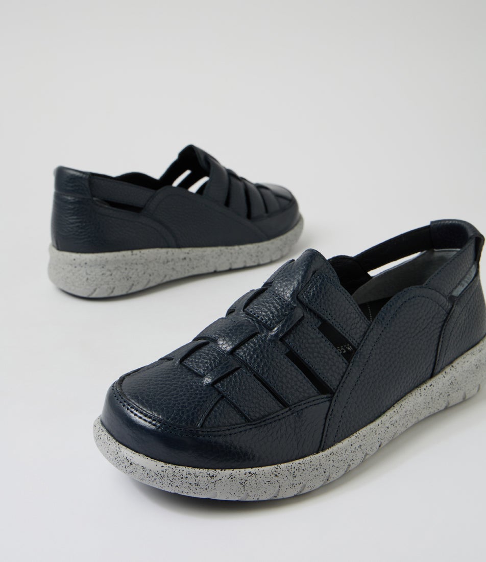 Salma Xw Ink Leather Flat Shoes