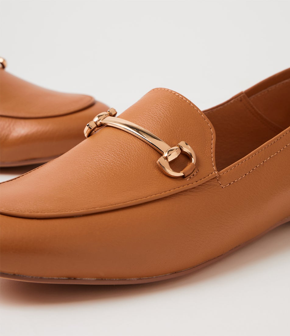 Ginnas Tan Leather Loafers